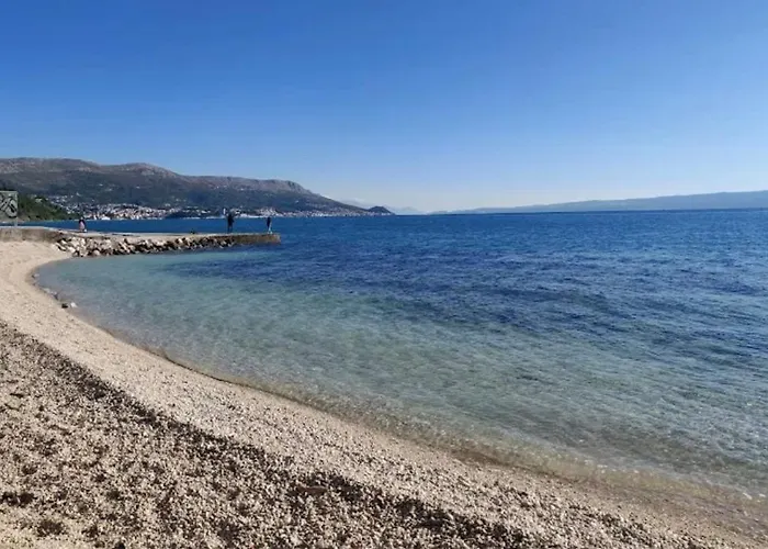 Apartament Dora *